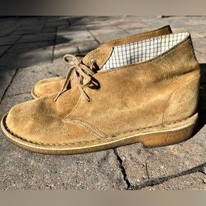 Clarks Originals Desert Boot Women’s 8.5
